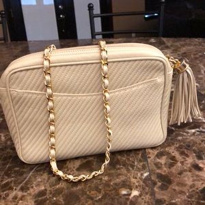 Artbag NY, Quilted Classic Chain Bag.